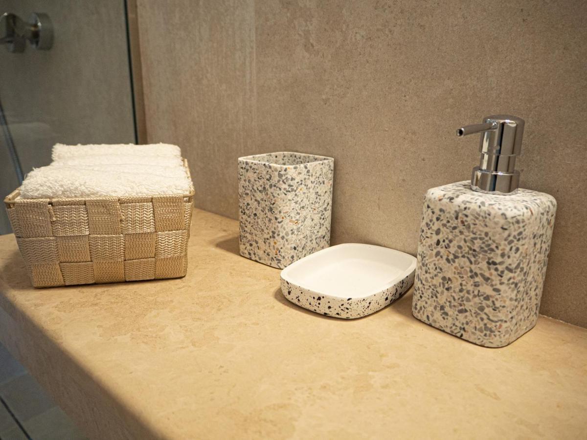 Dionysia Premium Suites アルゴストリオン エクステリア 写真